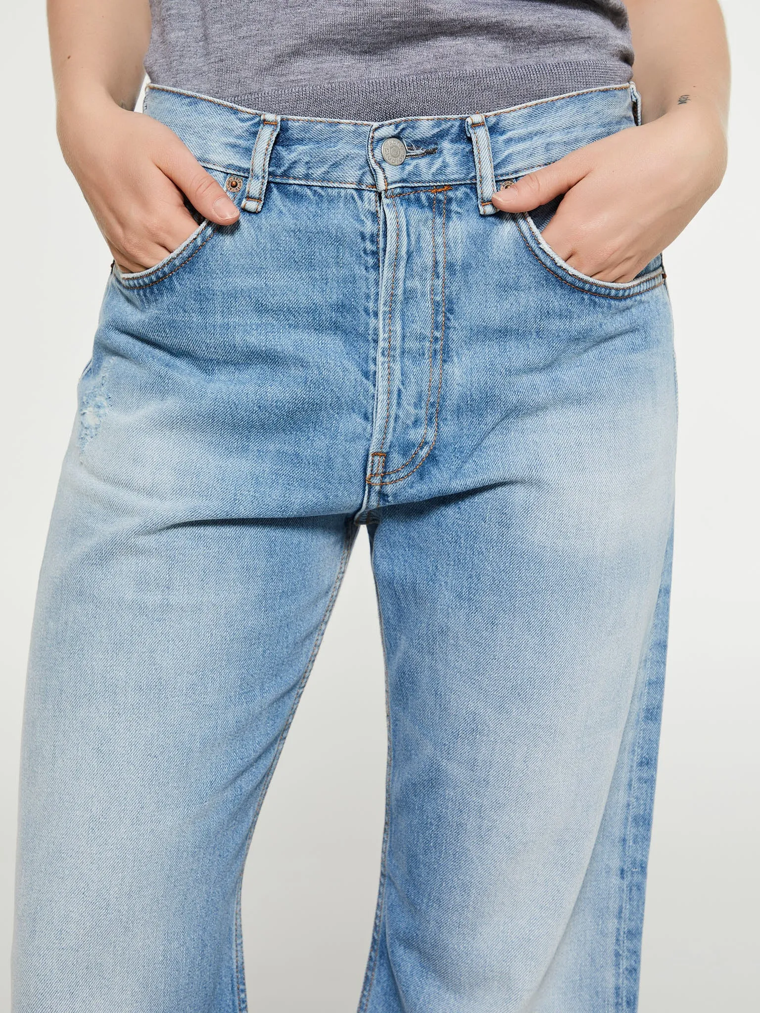 2021 Loose Fit Jeans in Light Blue Vintage