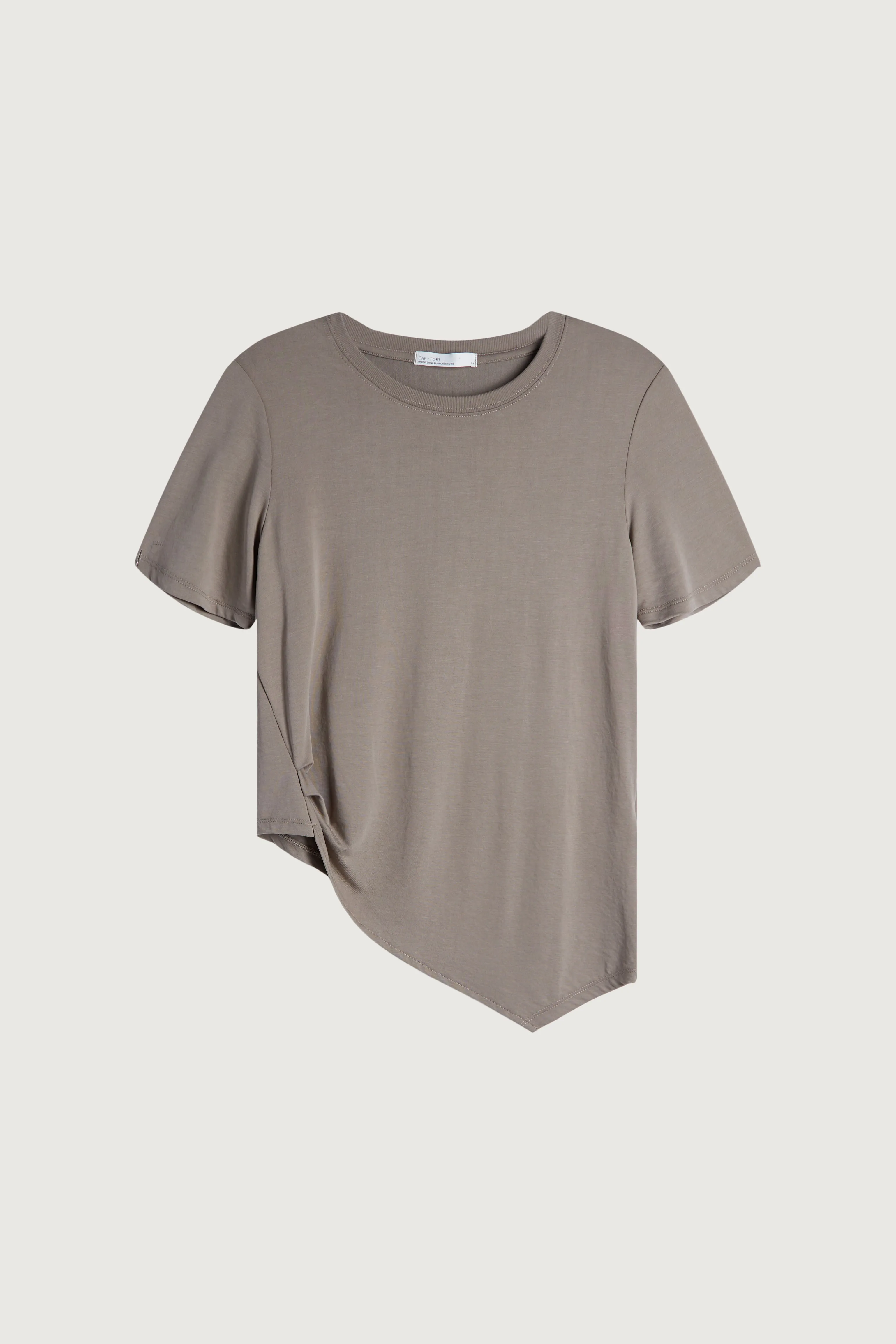 ASYMMETRIC HEM T-SHIRT