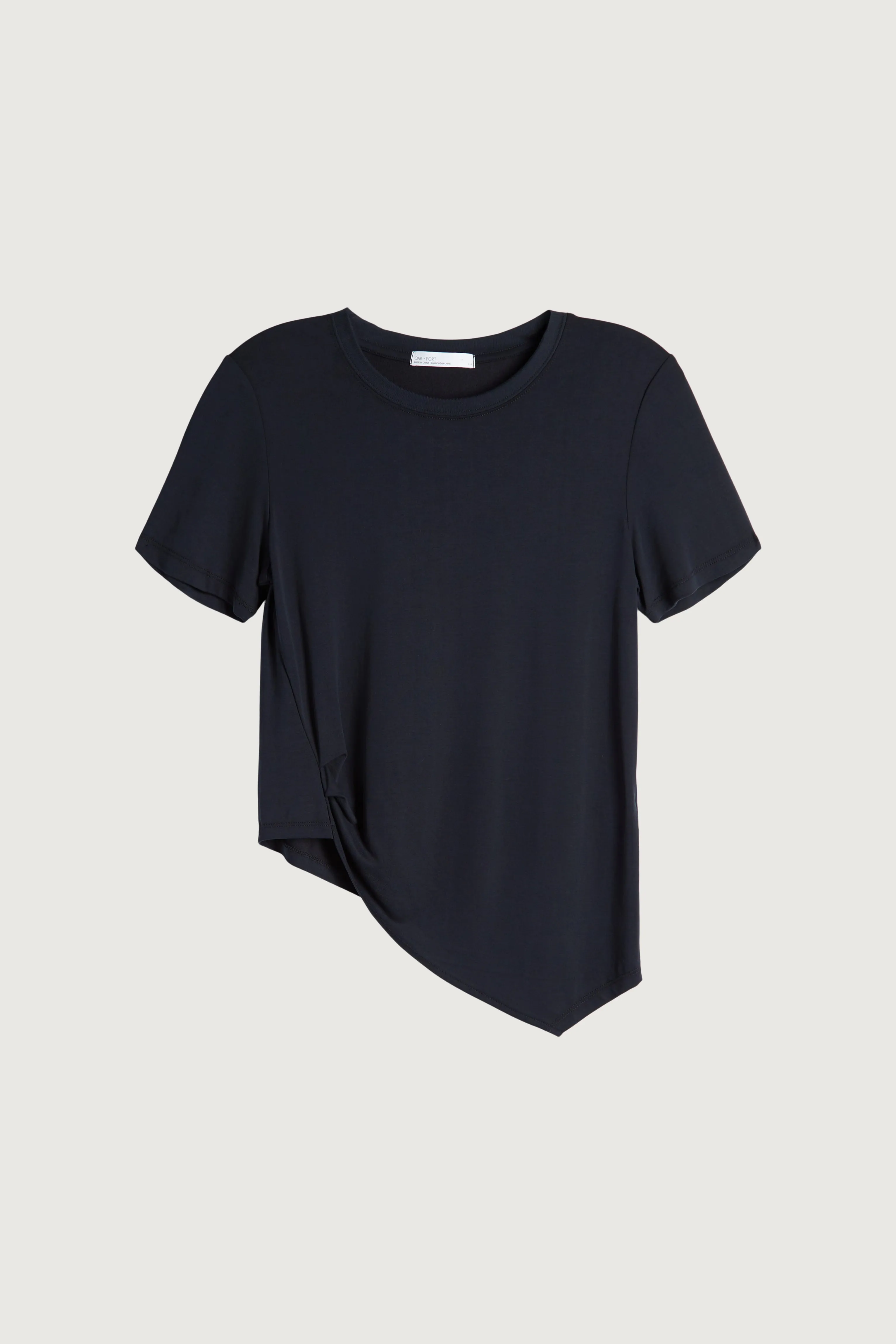 ASYMMETRIC HEM T-SHIRT