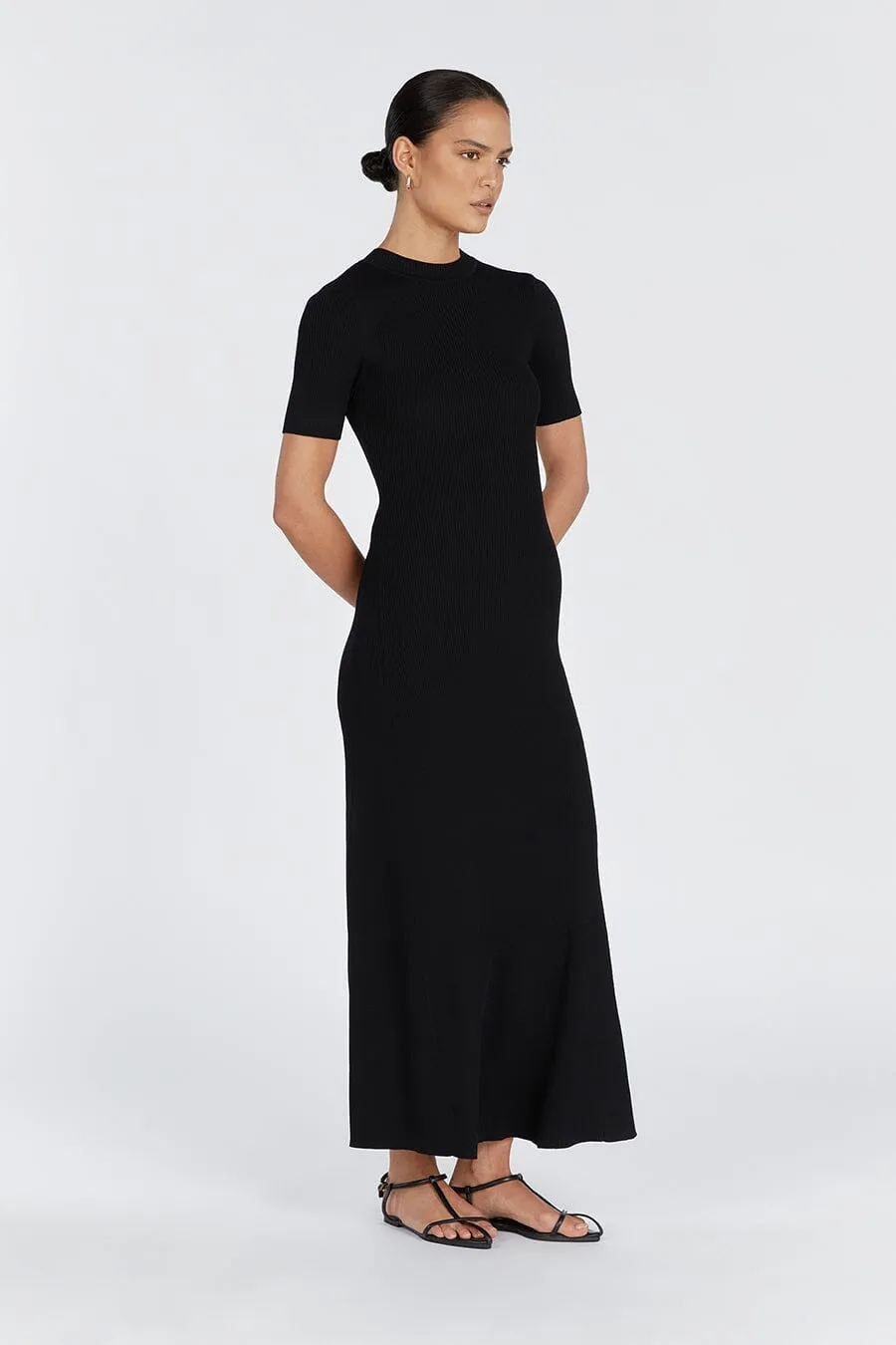 DONNA BLACK SLEEVED MIDI DRESS