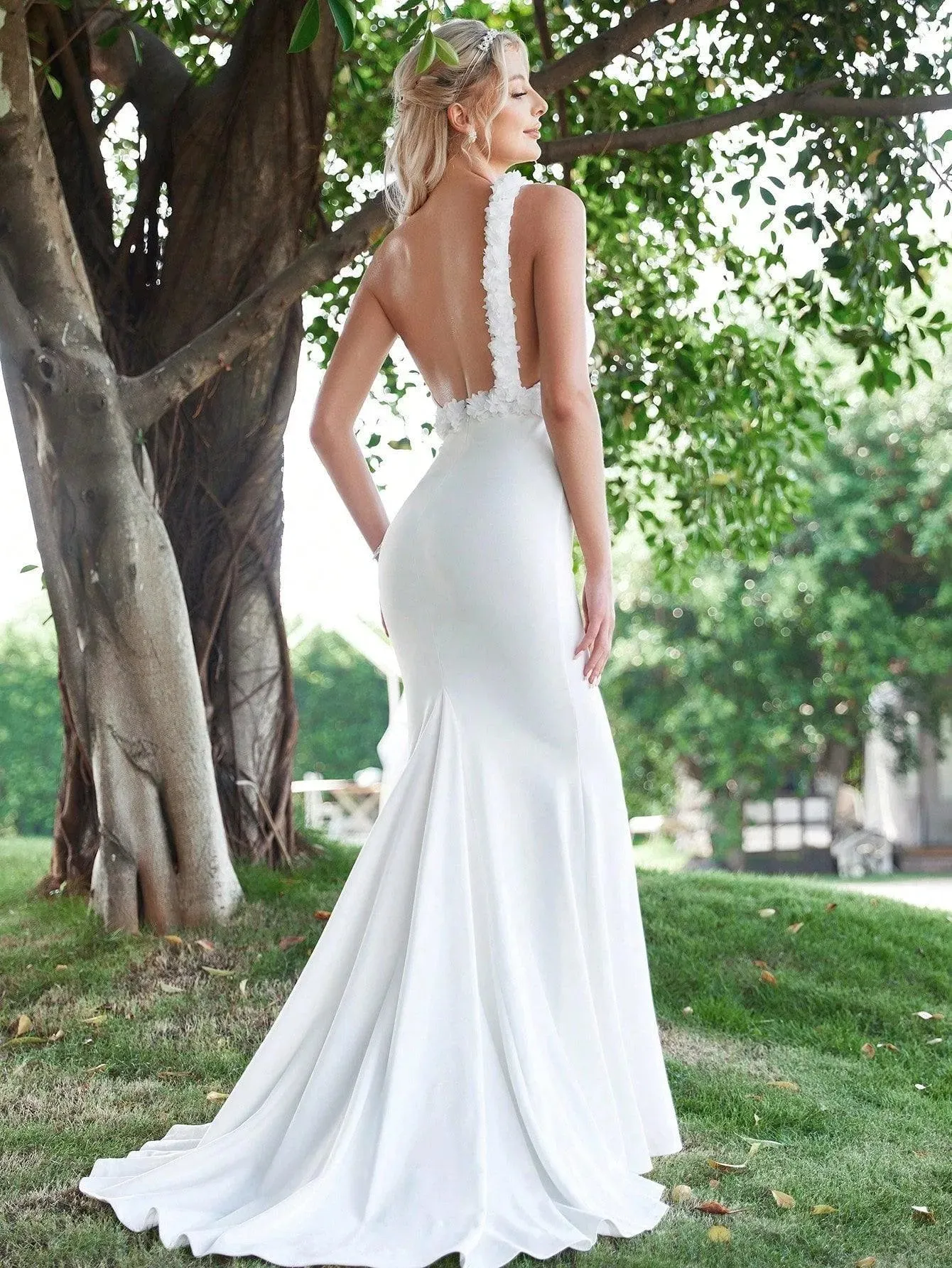 One Shoulder Backless Mermaid Hem Wedding Dress