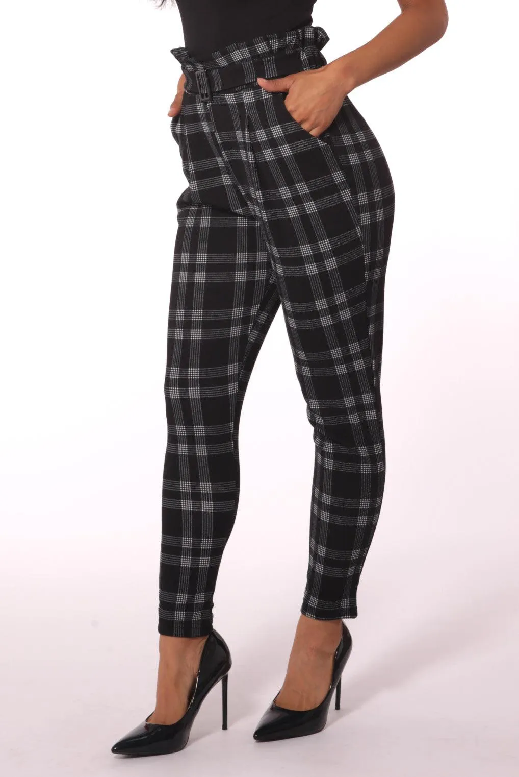 Paperbag Waist Knit Crepe Pleat Pants With Buckle Belt - Black, Gray Plaid